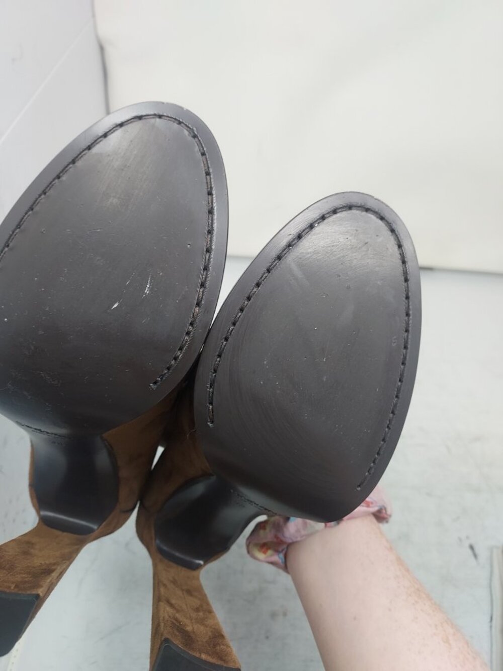 SAINT LAURENT YSL Brown Le Loafer Logo Suede Pump - Picture 11 of 12
